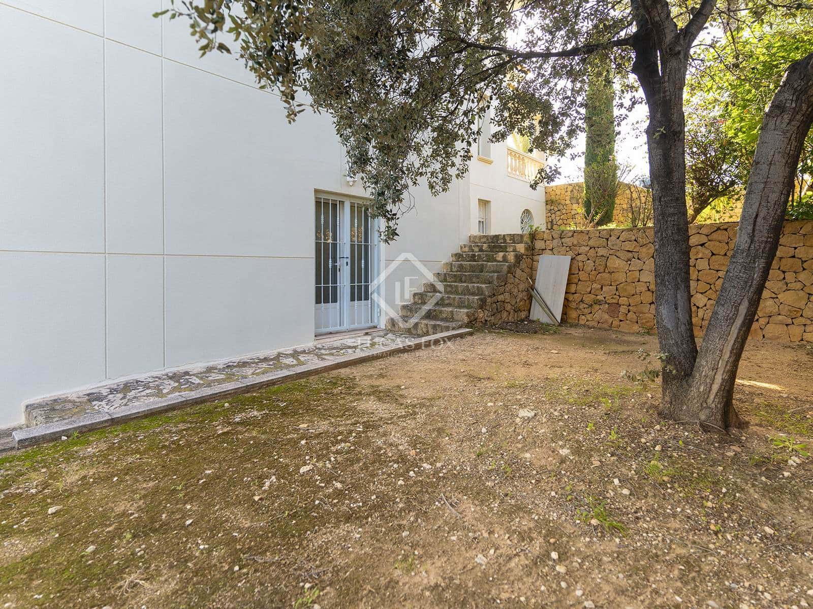 7 bedroom Villa for sale in Benidorm with pool garage - € 1,635,000 (Ref: 8664208)