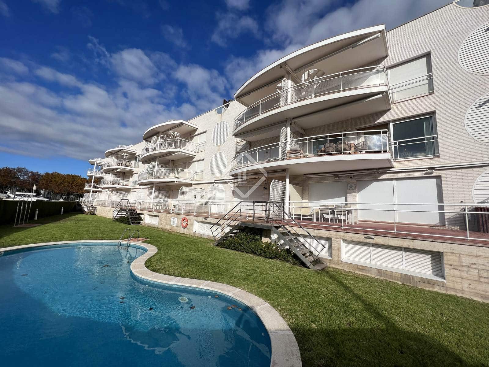 Apartamento de 3 habitaciones en Platja d'Aro en venta con piscina garaje - 649.000 € (Ref: 8664658)