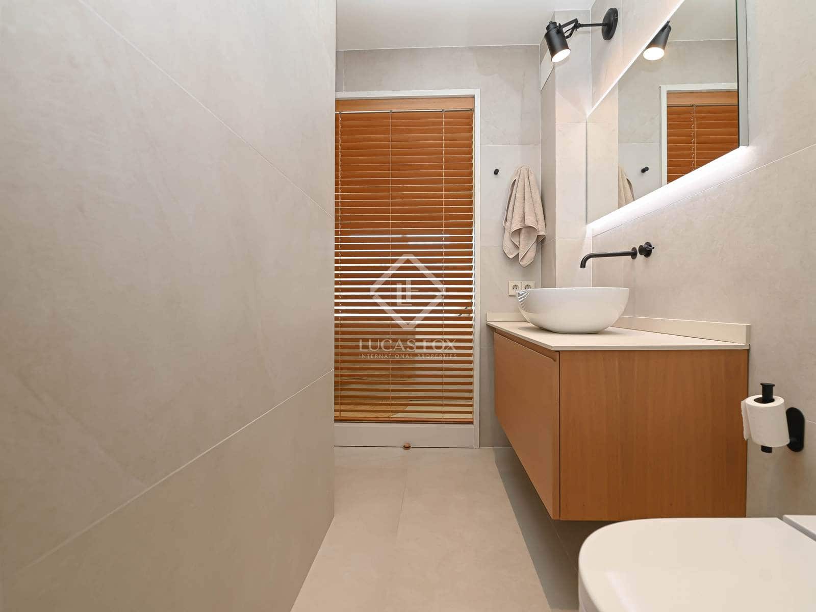 Apartamento de 3 habitaciones en Platja d'Aro en venta con piscina garaje - 649.000 € (Ref: 8664658)