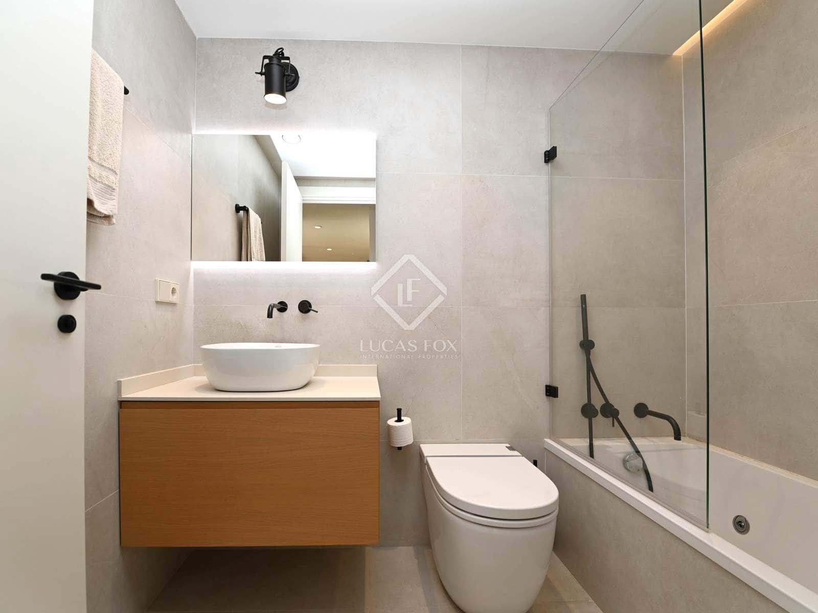 Apartamento de 3 habitaciones en Platja d'Aro en venta con piscina garaje - 649.000 € (Ref: 8664658)