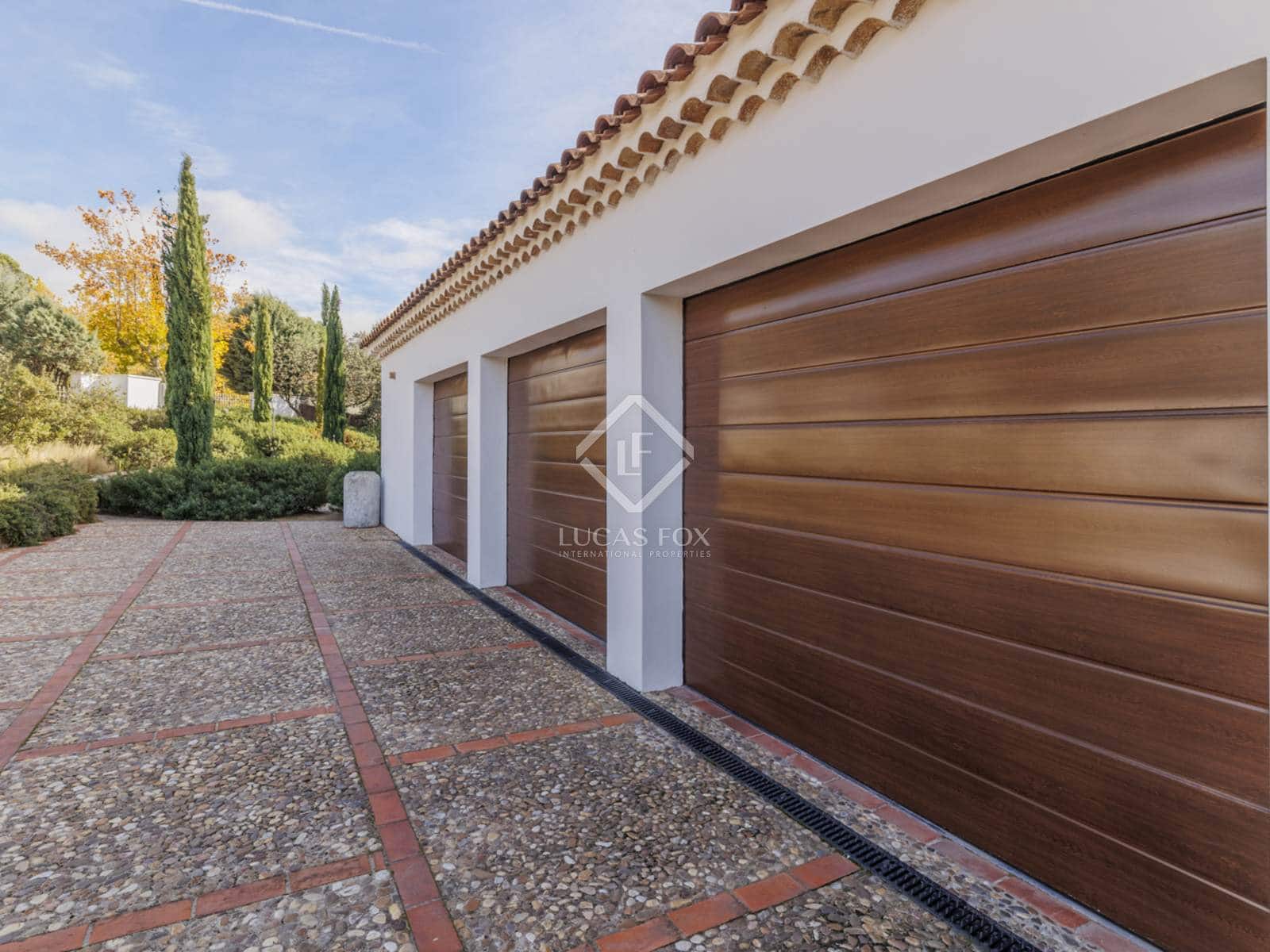 5 soveværelse Villa til salg i Las Rozas de Madrid med swimmingpool garage - € 2.375.000 (Ref: 8664659)