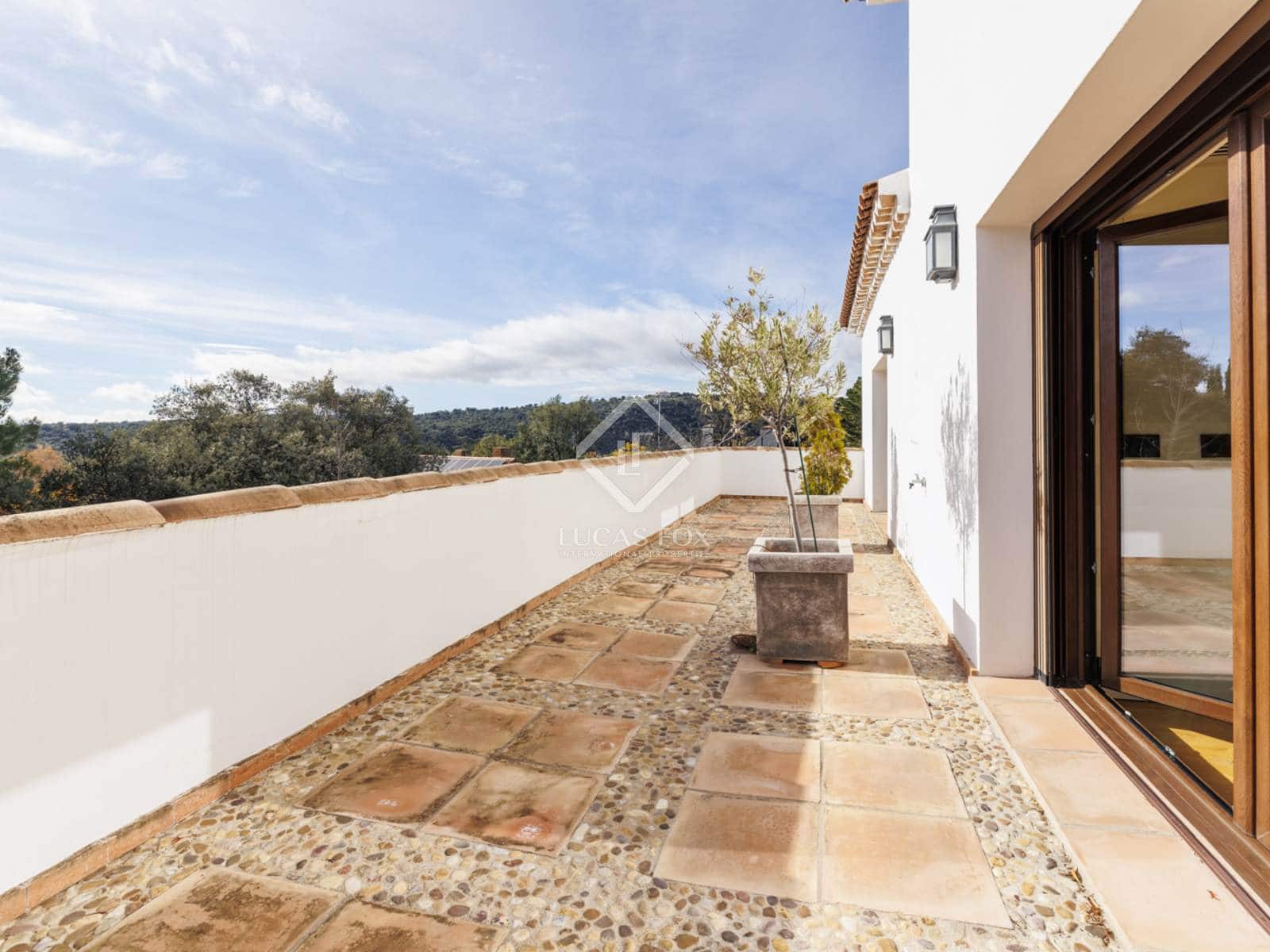 5 soveværelse Villa til salg i Las Rozas de Madrid med swimmingpool garage - € 2.375.000 (Ref: 8664659)