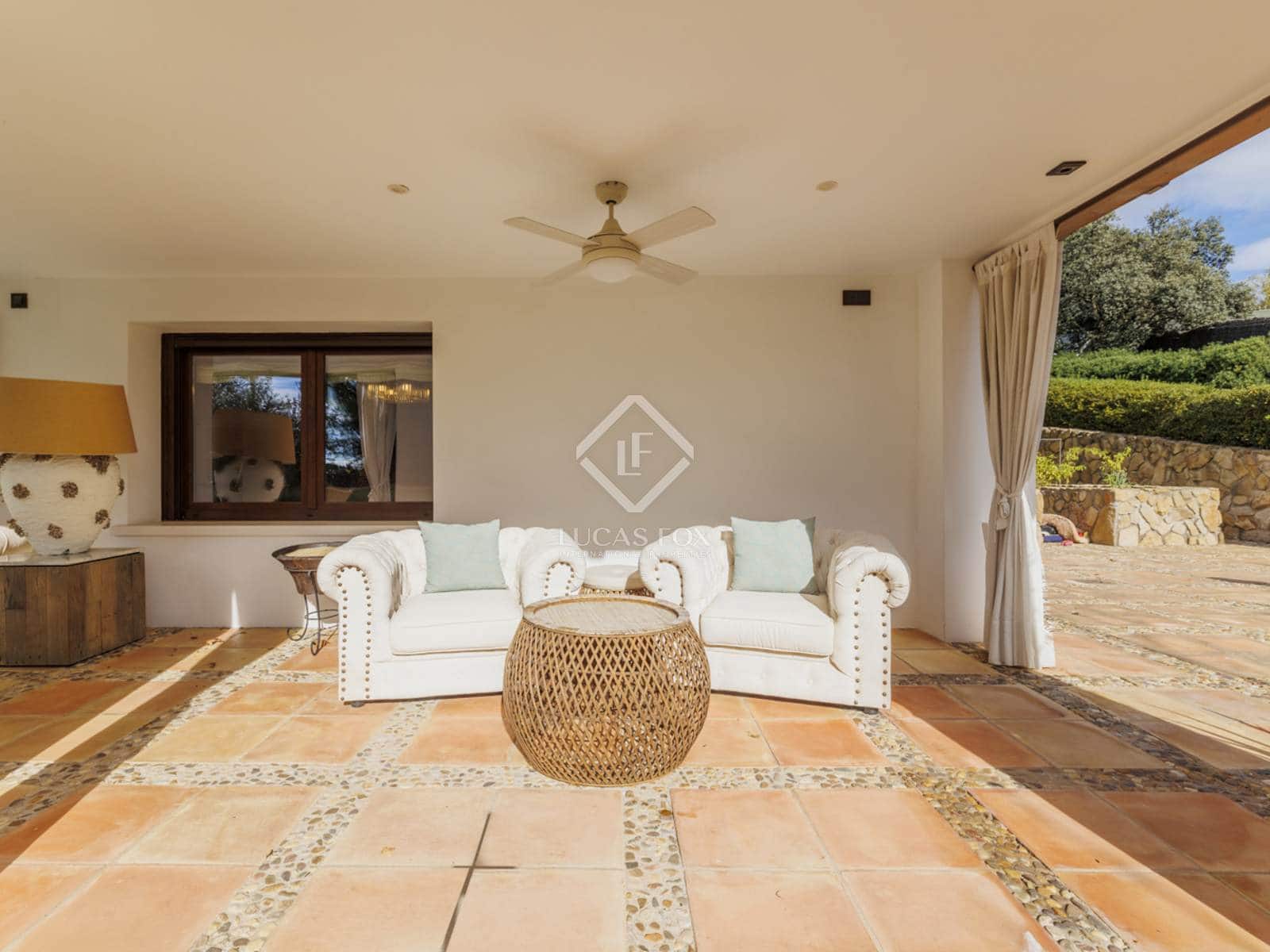 5 soveværelse Villa til salg i Las Rozas de Madrid med swimmingpool garage - € 2.375.000 (Ref: 8664659)