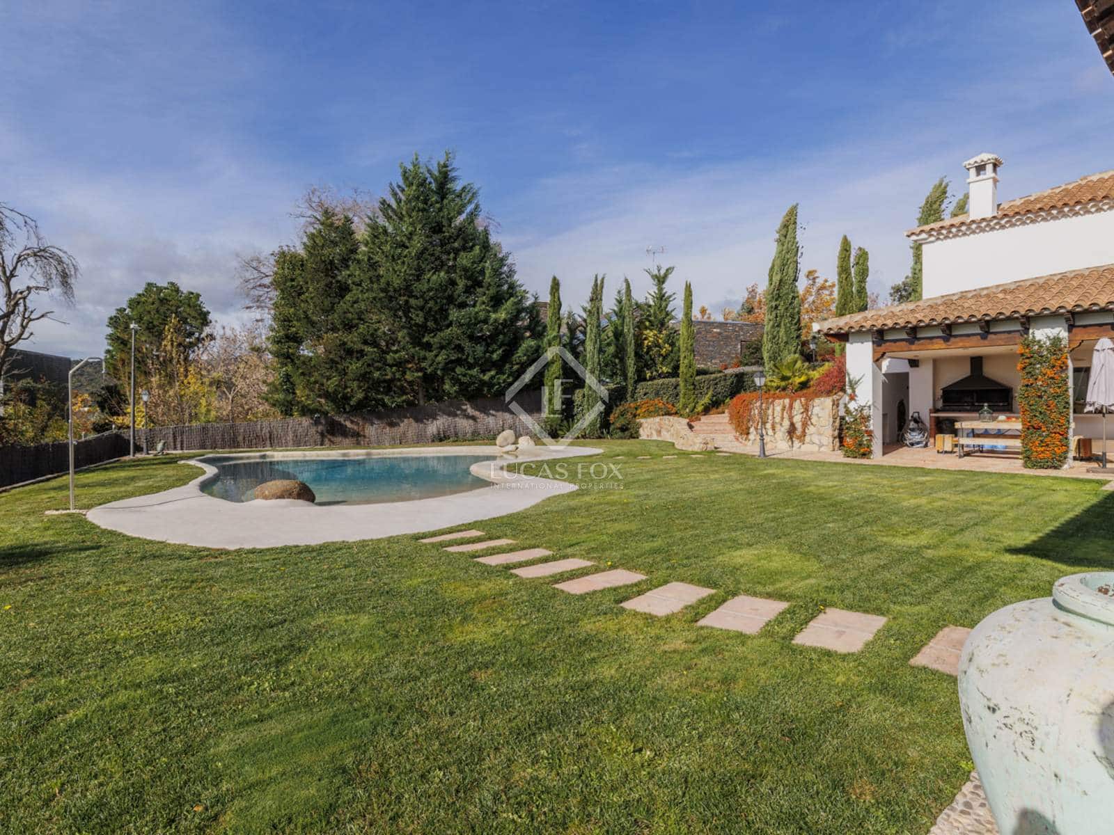 5 soveværelse Villa til salg i Las Rozas de Madrid med swimmingpool garage - € 2.375.000 (Ref: 8664659)