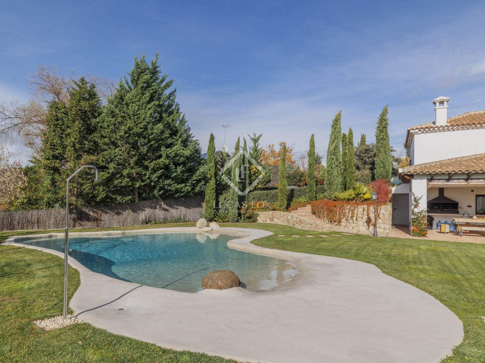 5 soveværelse Villa til salg i Las Rozas de Madrid med swimmingpool garage - € 2.375.000 (Ref: 8664659)