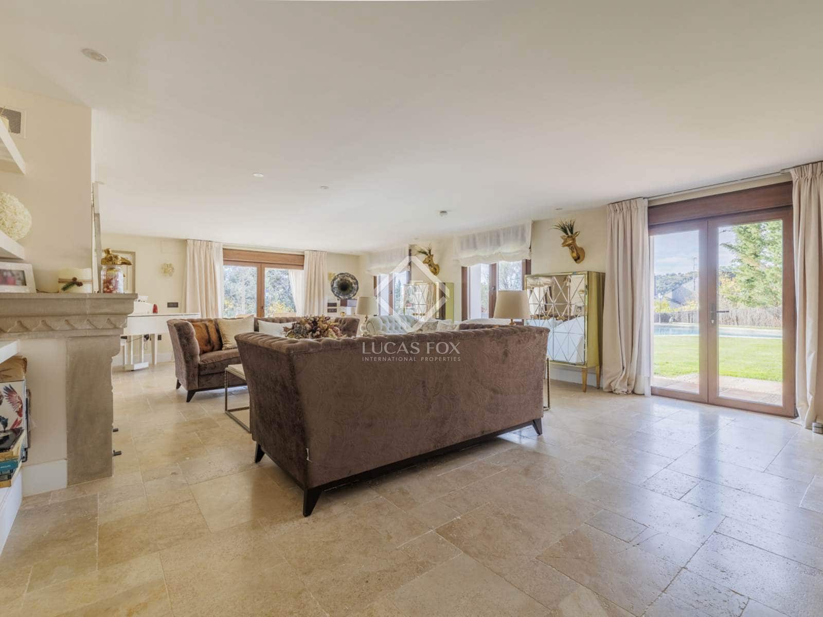 5 soveværelse Villa til salg i Las Rozas de Madrid med swimmingpool garage - € 2.375.000 (Ref: 8664659)