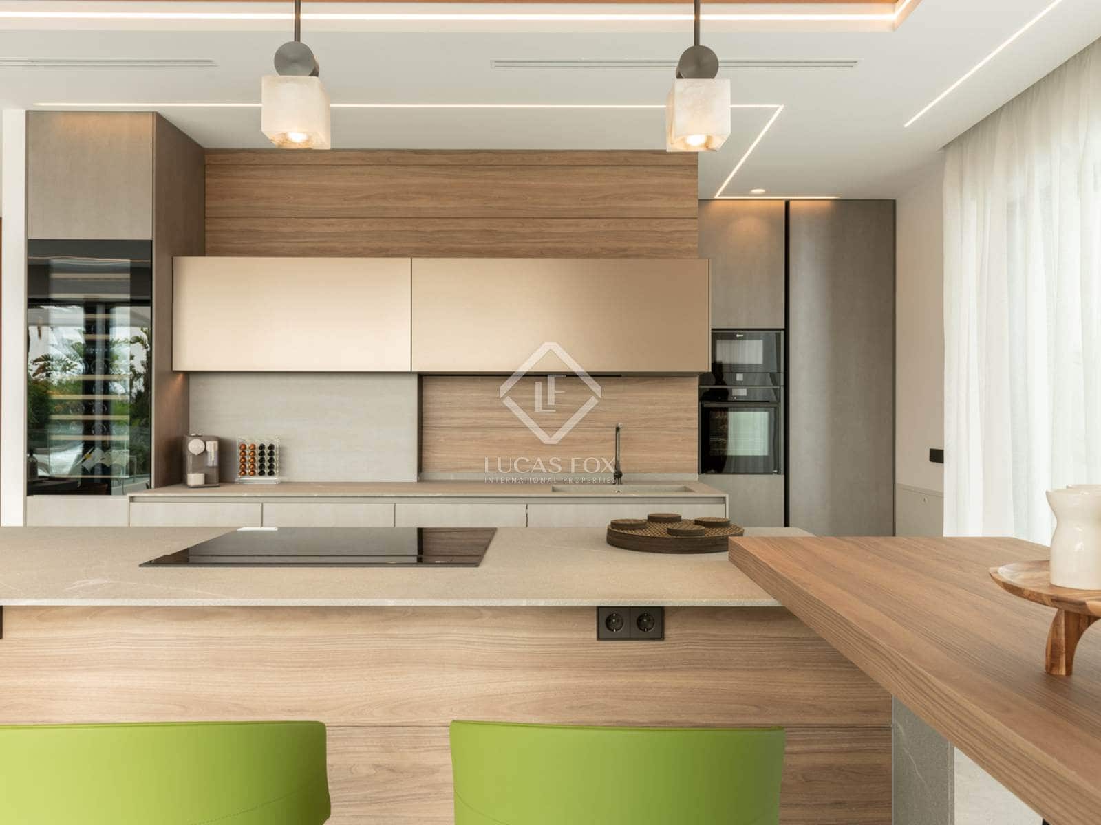 6 bedroom Villa for sale in Ibiza / Eivissa town with pool garage - € 4,500,000 (Ref: 8666977)