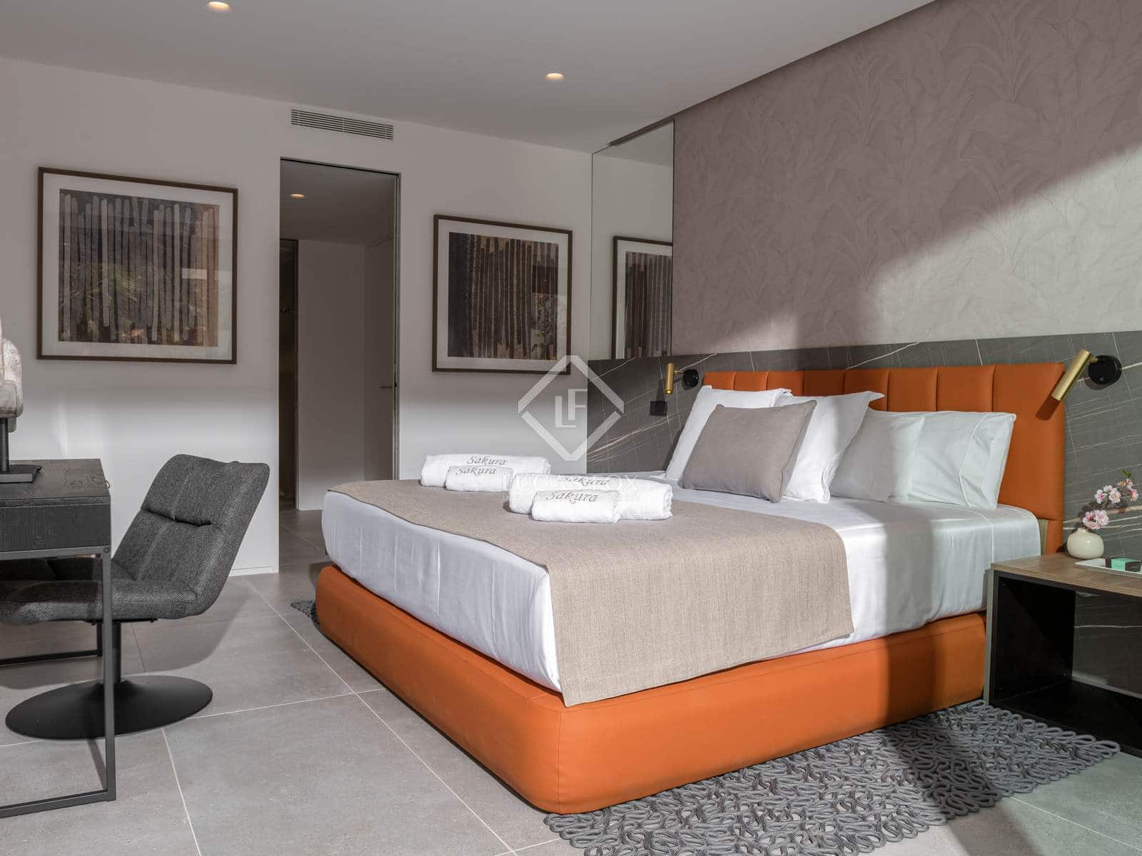 6 bedroom Villa for sale in Ibiza / Eivissa town with pool garage - € 4,500,000 (Ref: 8666977)