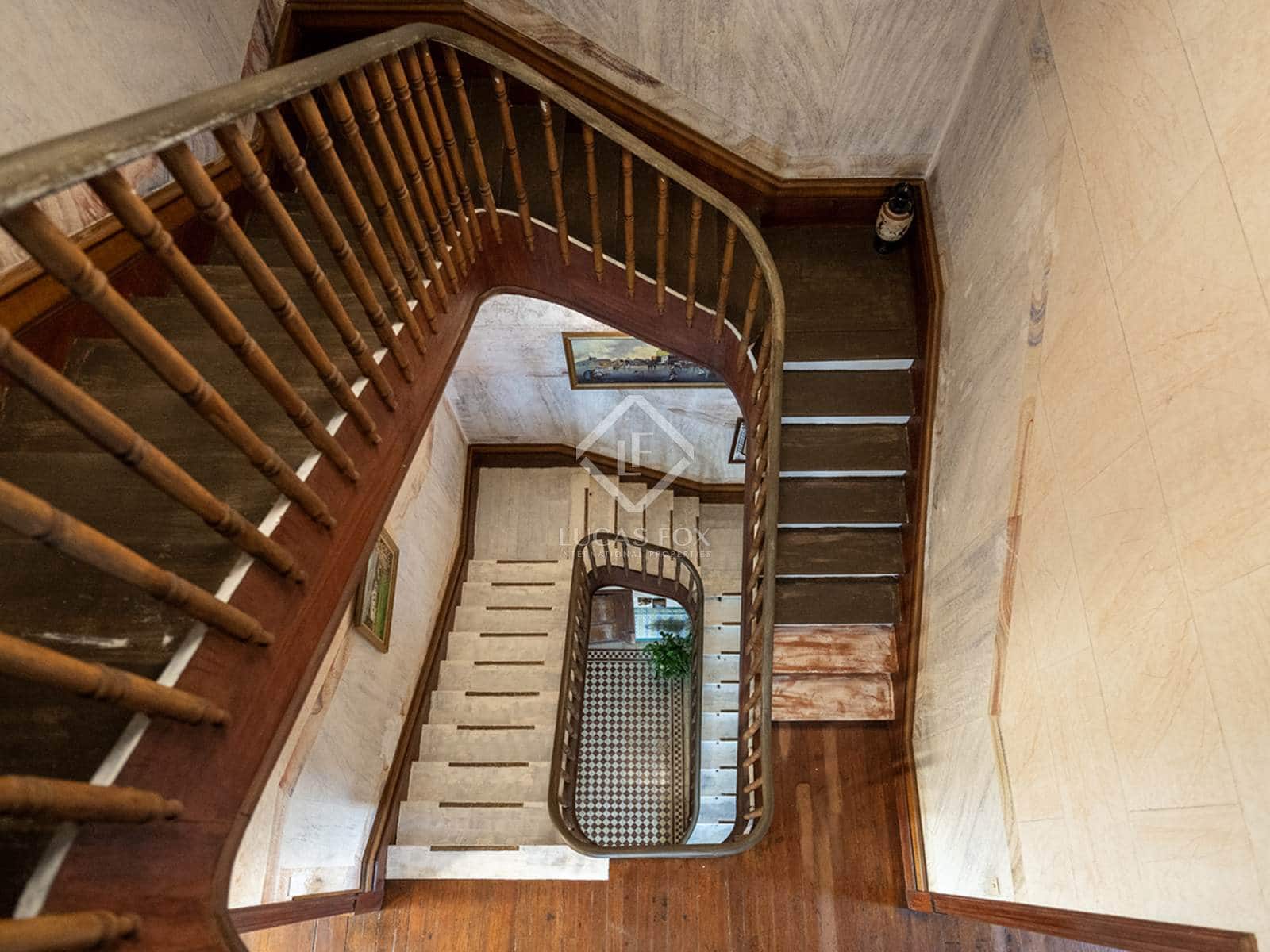 6 makuuhuone Huvila myytävänä paikassa A Guarda mukana 
autotalli - 535 000 € (Ref: 8671311)