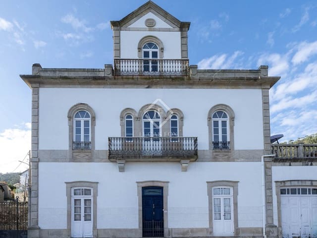 6 sypialnia Willa na sprzedaż w A Guarda z garażem - 535 000 € (Ref: 8671311)