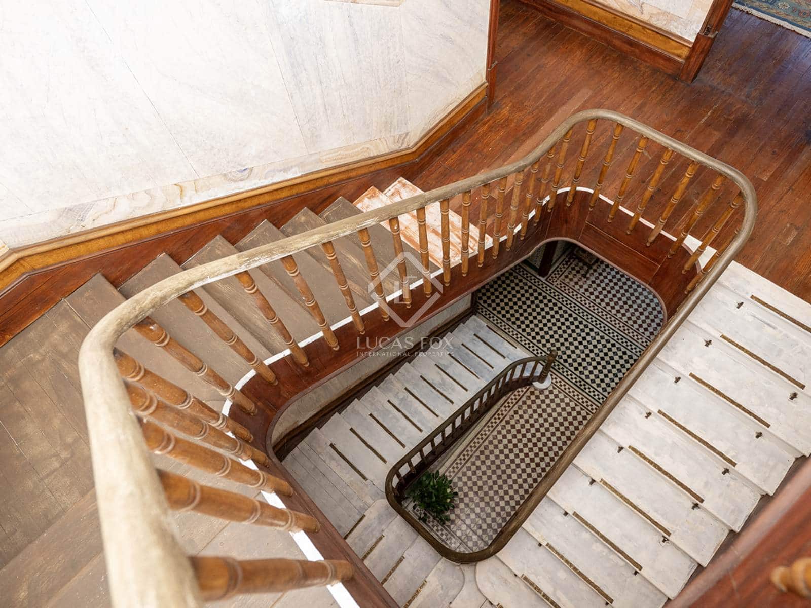 6 makuuhuone Huvila myytävänä paikassa A Guarda mukana 
autotalli - 535 000 € (Ref: 8671311)