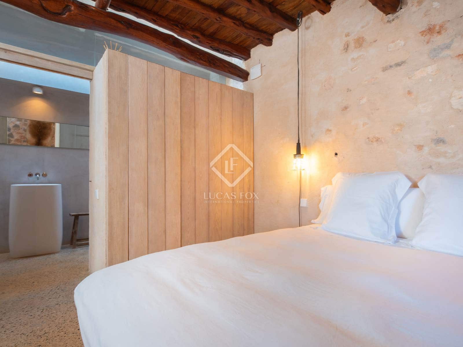 7 sypialnia Willa na sprzedaż w Santa Eulalia / Santa Eularia z basenem garażem - 7 300 000 € (Ref: 8671480)