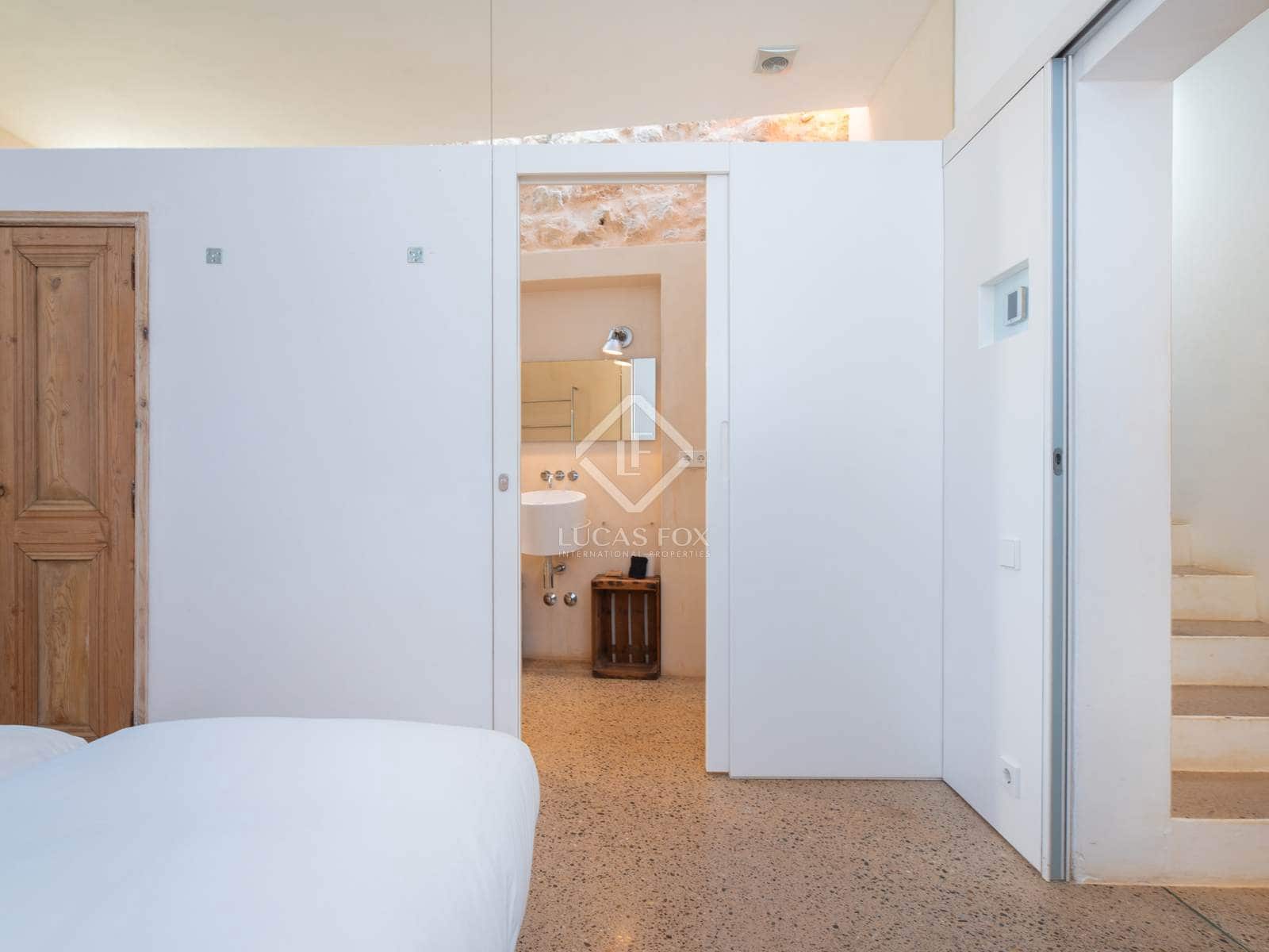 7 sypialnia Willa na sprzedaż w Santa Eulalia / Santa Eularia z basenem garażem - 7 300 000 € (Ref: 8671480)