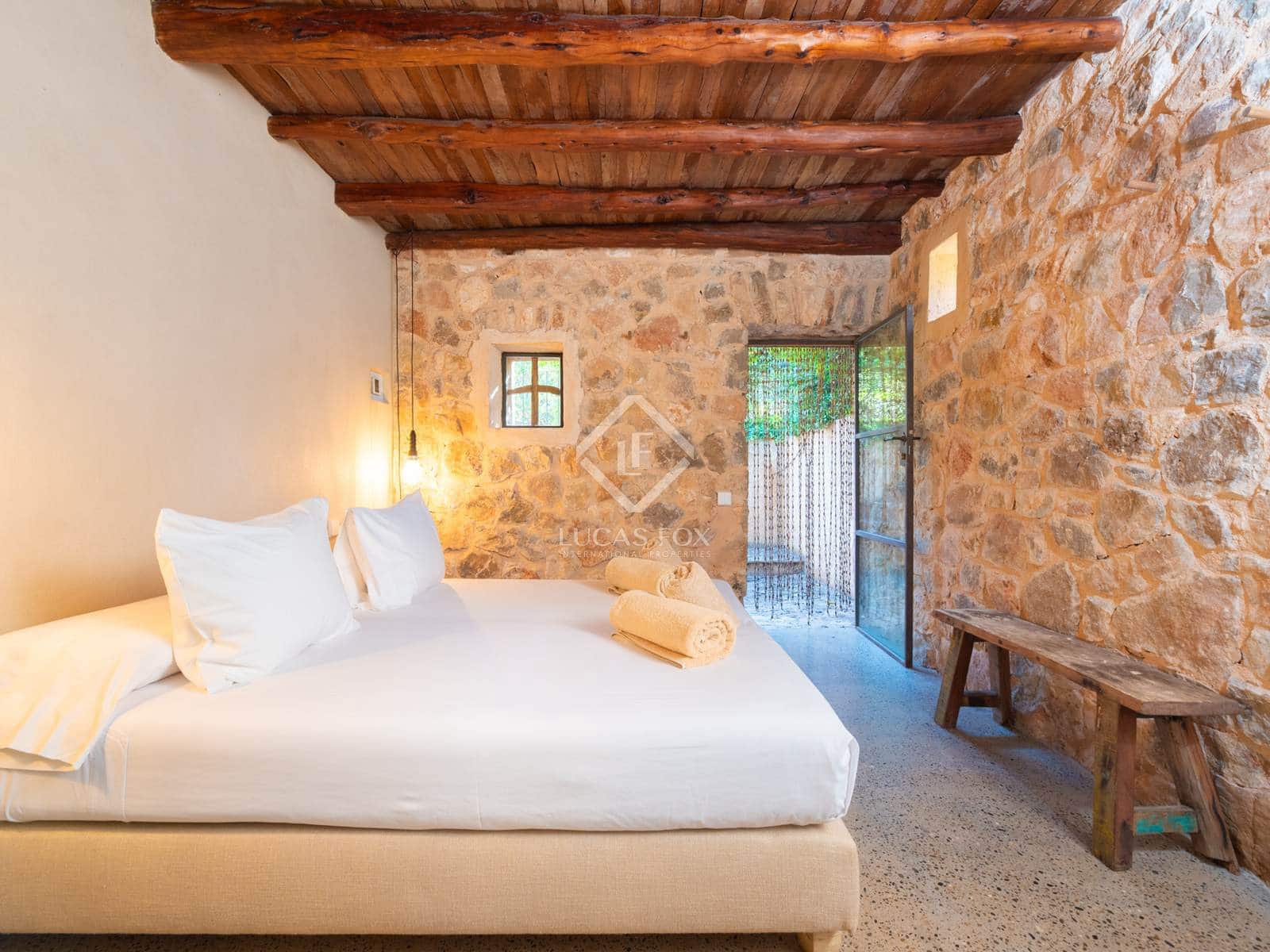 7 sypialnia Willa na sprzedaż w Santa Eulalia / Santa Eularia z basenem garażem - 7 300 000 € (Ref: 8671480)