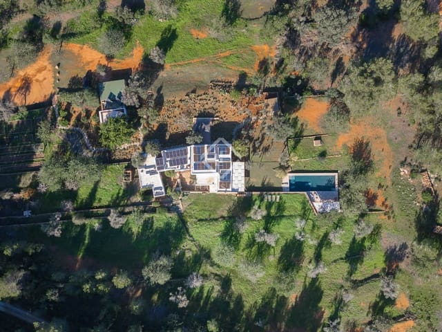 7 sypialnia Willa na sprzedaż w Santa Eulalia / Santa Eularia z basenem garażem - 7 300 000 € (Ref: 8671480)