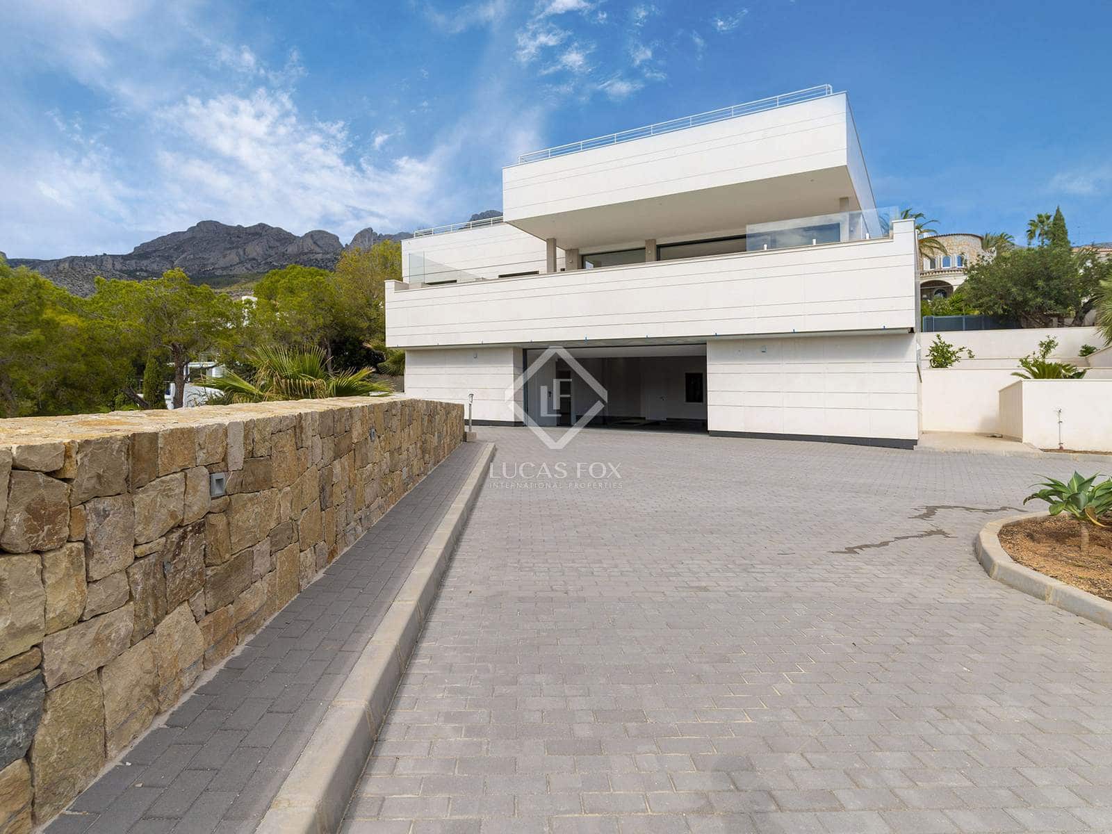 5 soverom Villa til salgs i Altea med svømmebasseng garasje - € 2 950 000 (Ref: 8674987)