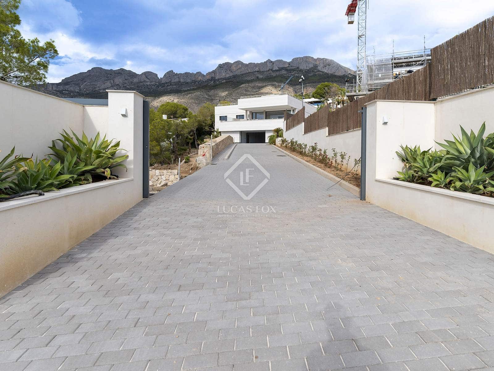 5 soverom Villa til salgs i Altea med svømmebasseng garasje - € 2 950 000 (Ref: 8674987)