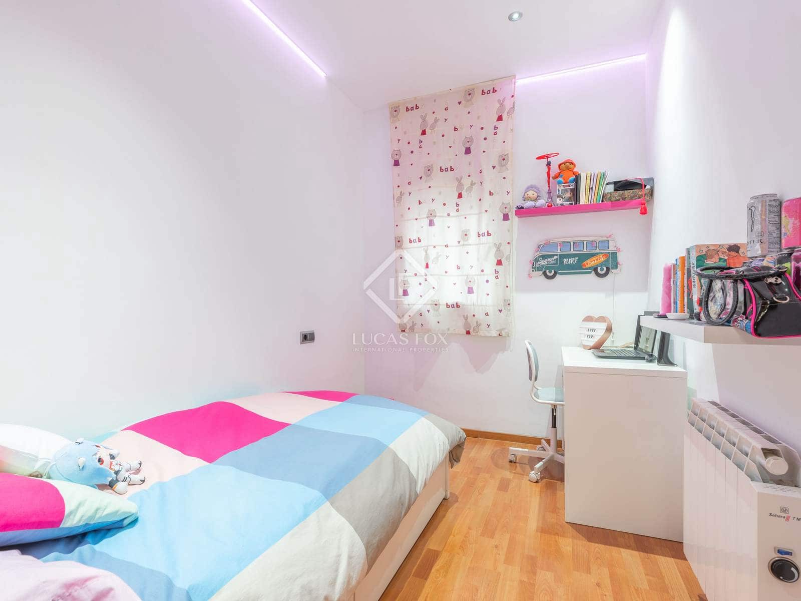 6 slaapkamer Villa te koop in Sitges met zwembad garage - € 900.000 (Ref: 8675027)