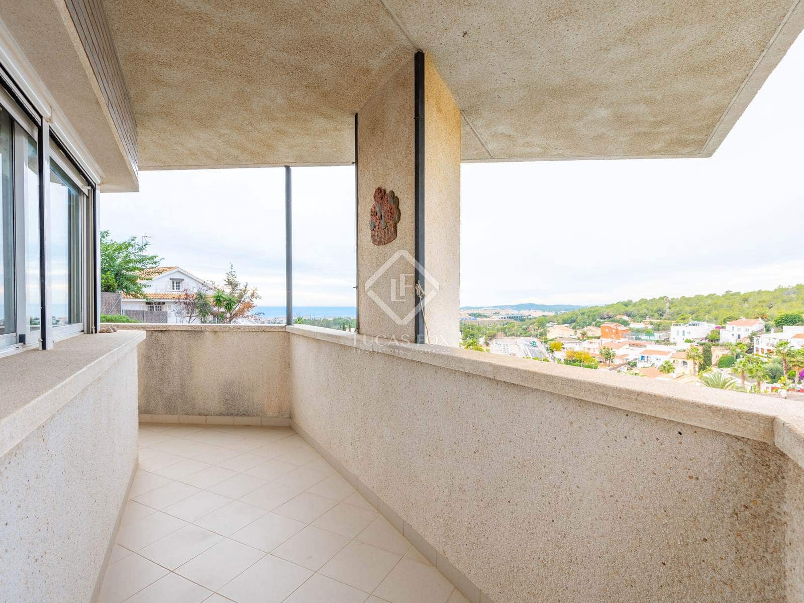 6 slaapkamer Villa te koop in Sitges met zwembad garage - € 900.000 (Ref: 8675027)