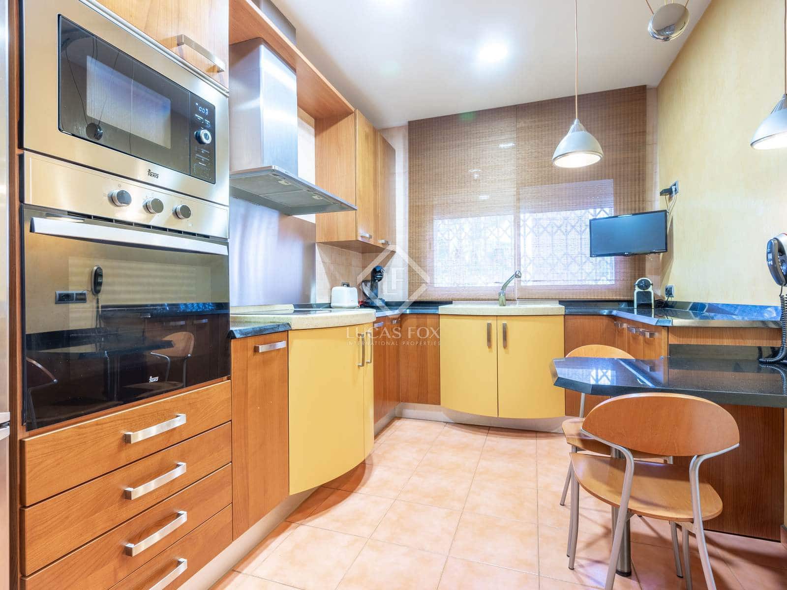 6 slaapkamer Villa te koop in Sitges met zwembad garage - € 900.000 (Ref: 8675027)