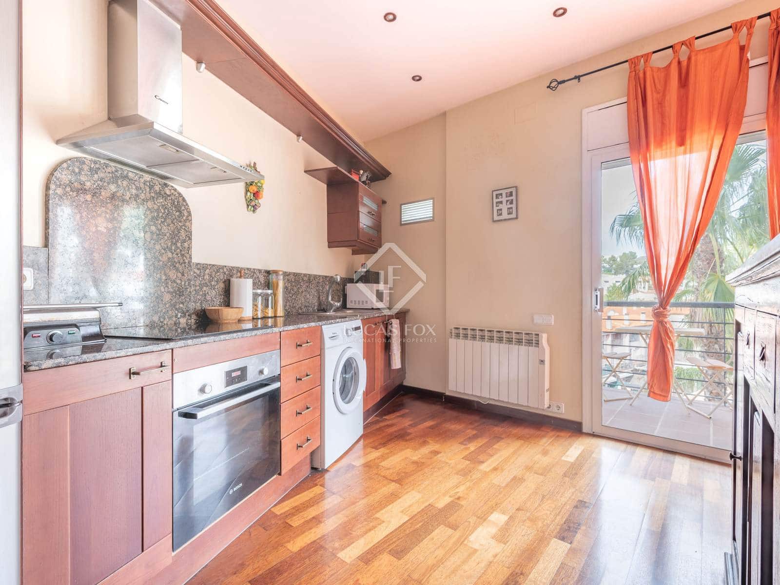 6 slaapkamer Villa te koop in Sitges met zwembad garage - € 900.000 (Ref: 8675027)