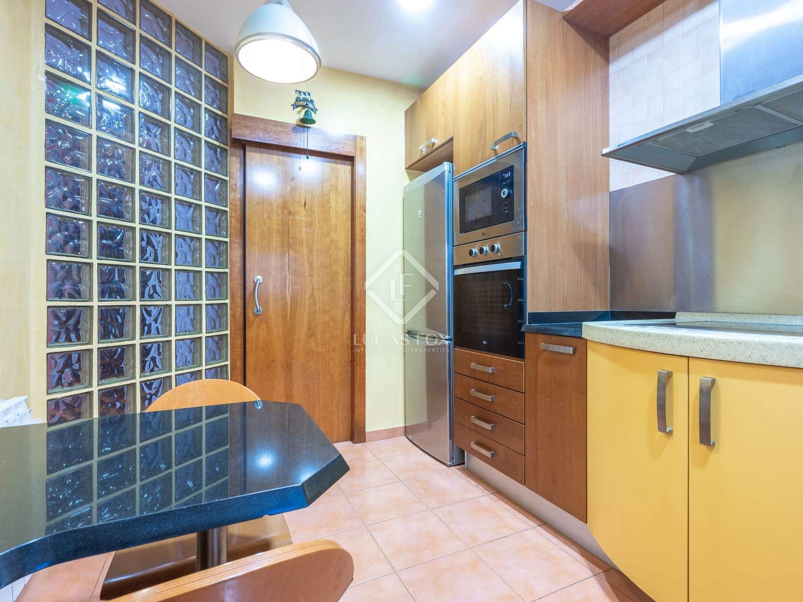 6 slaapkamer Villa te koop in Sitges met zwembad garage - € 900.000 (Ref: 8675027)