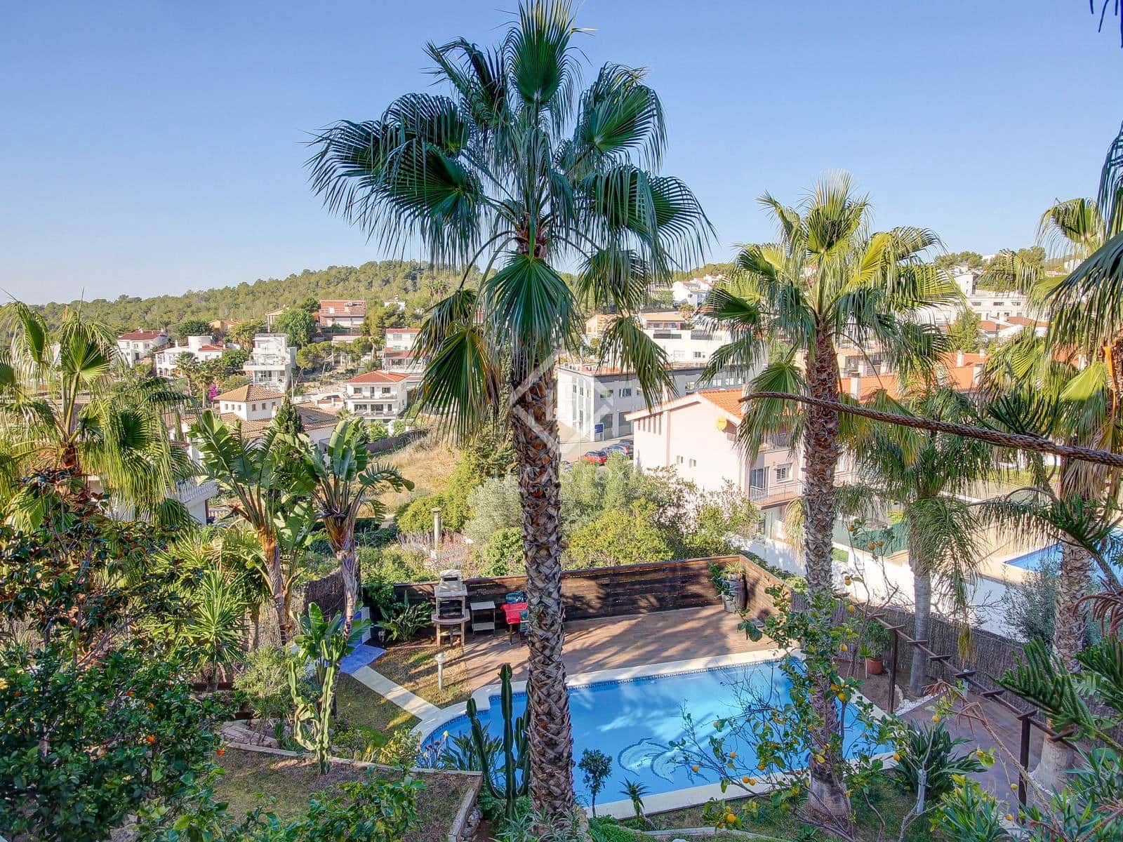 6 slaapkamer Villa te koop in Sitges met zwembad garage - € 900.000 (Ref: 8675027)