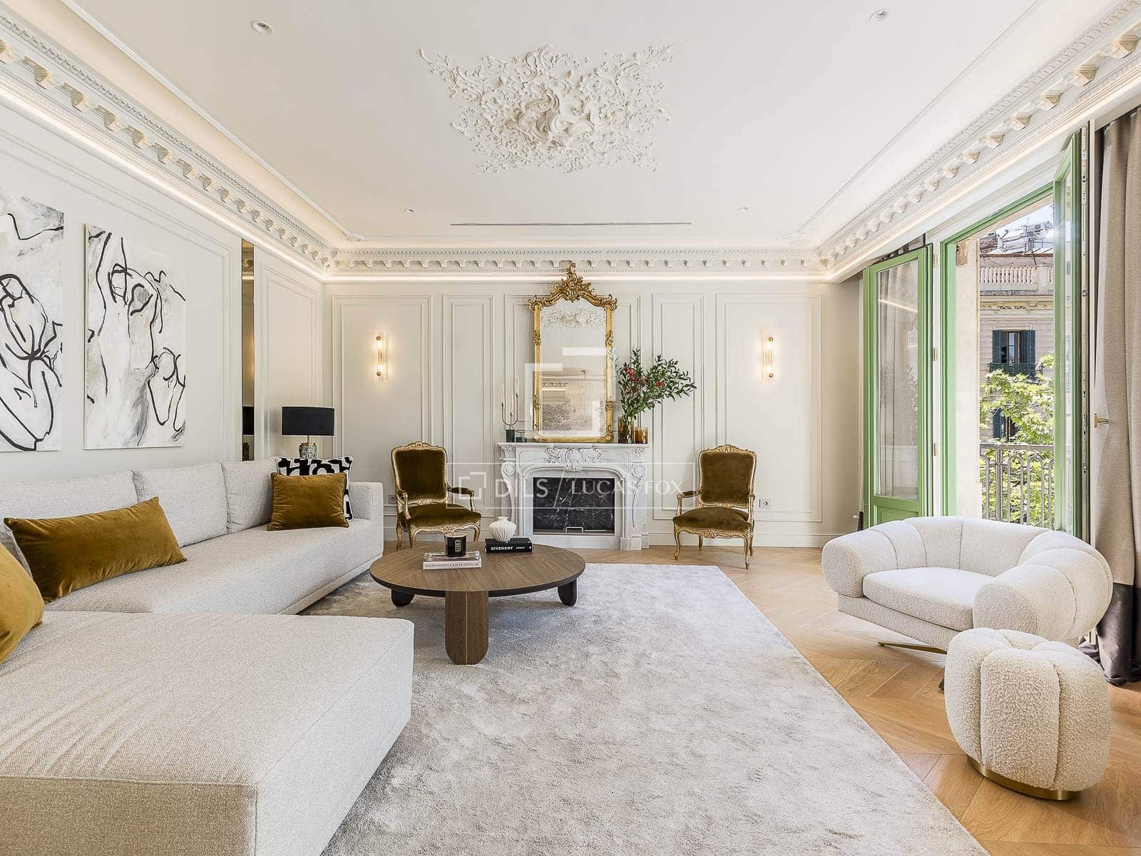4 soveværelse Lejlighed til salg i Barcelona by - € 2.350.000 (Ref: 8676649)