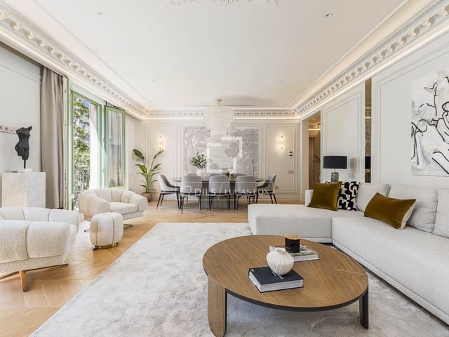 4 quarto Apartamento para venda em Barcelona cidade - 2 490 000 € (Ref: 8676649)