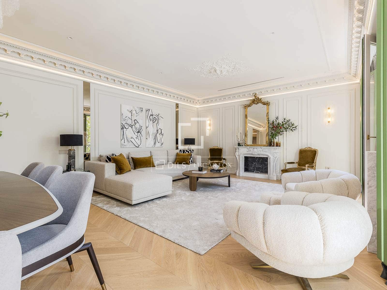 4 soveværelse Lejlighed til salg i Barcelona by - € 2.350.000 (Ref: 8676649)