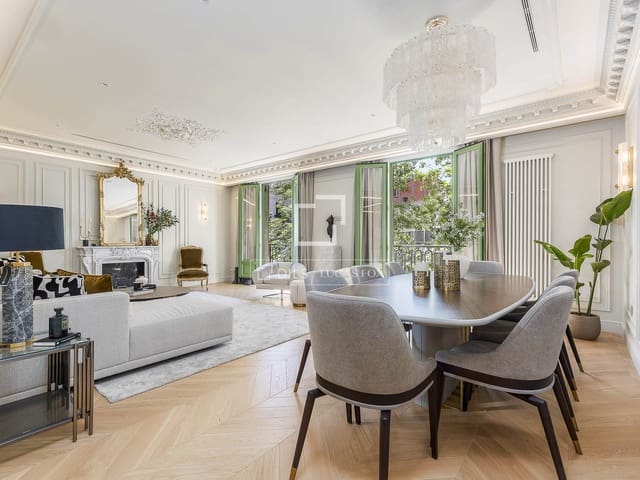 4 quarto Apartamento para venda em Barcelona cidade - 2 490 000 € (Ref: 8676649)