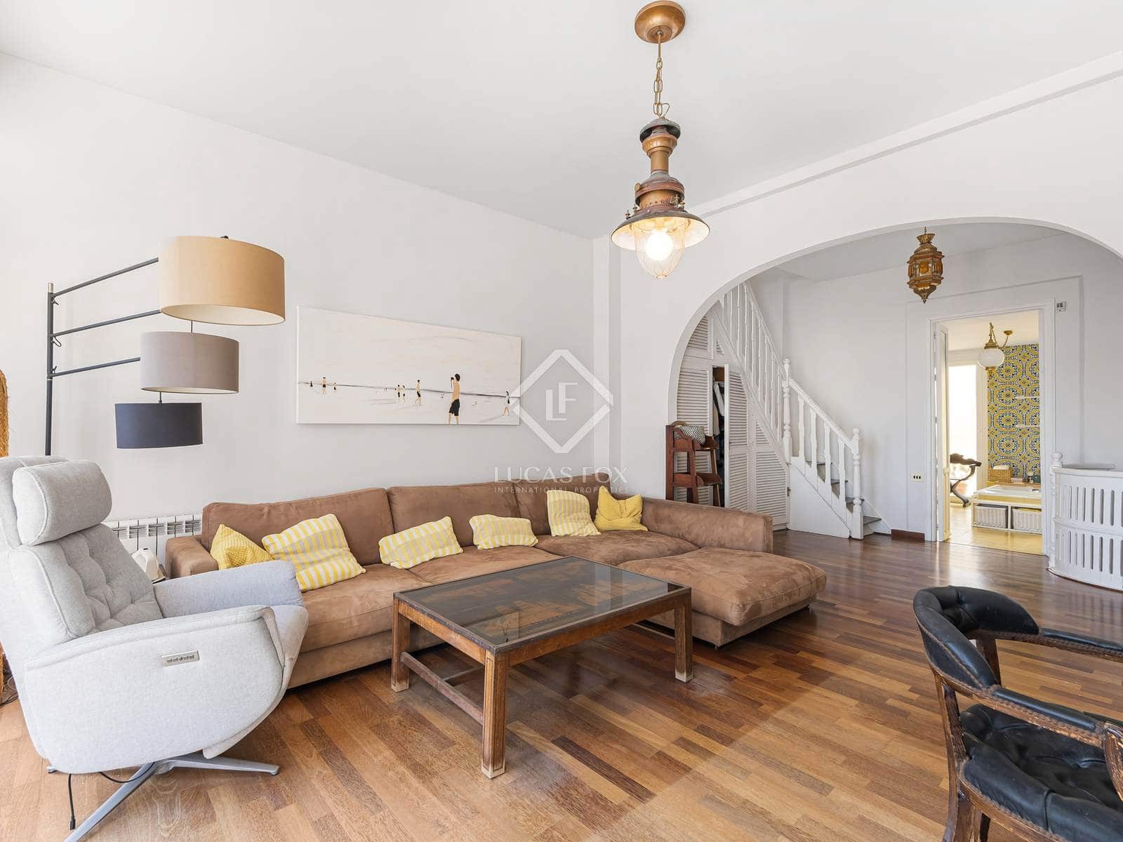 4 makuuhuone Huvila myytävänä paikassa El Campello - 1 138 500 € (Ref: 8676788)