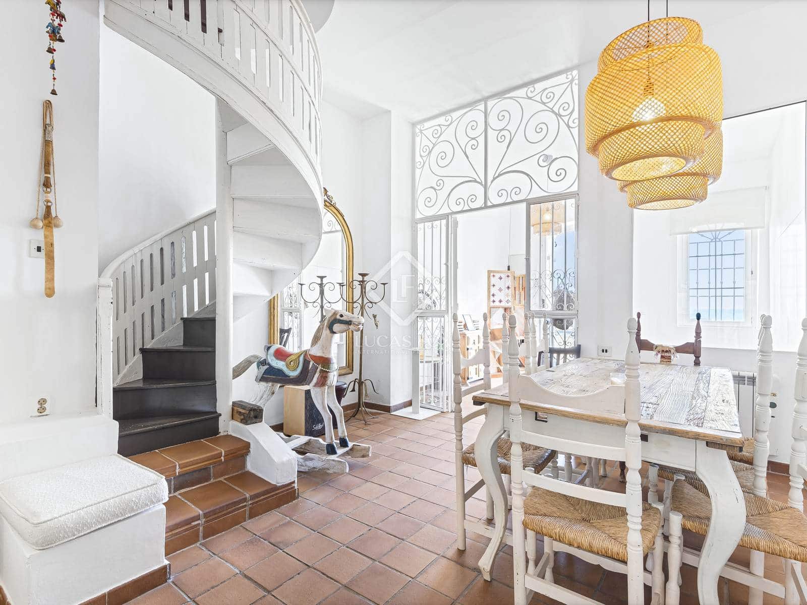 4 makuuhuone Huvila myytävänä paikassa El Campello - 1 138 500 € (Ref: 8676788)