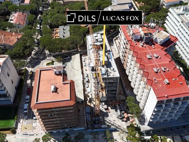 3 makuuhuone Huoneisto myytävänä paikassa Platja d'Aro, Castell-Platja d'Aro mukana uima-altaan - 890 000 € (Ref: 8678498)