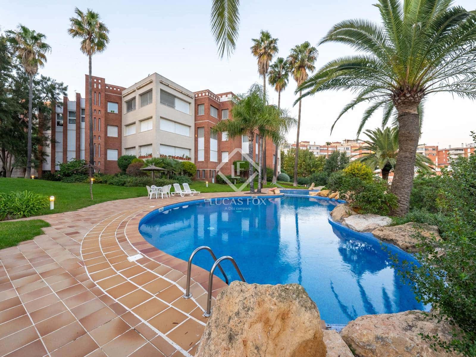 4 soveværelse Penthouse til salg i Tarragona by med swimmingpool garage - € 1.195.000 (Ref: 8678954)