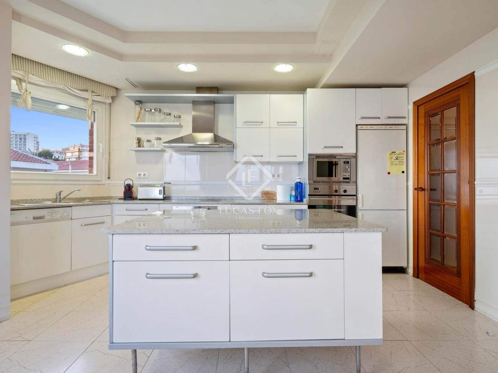 4 soveværelse Penthouse til salg i Tarragona by med swimmingpool garage - € 1.195.000 (Ref: 8678954)