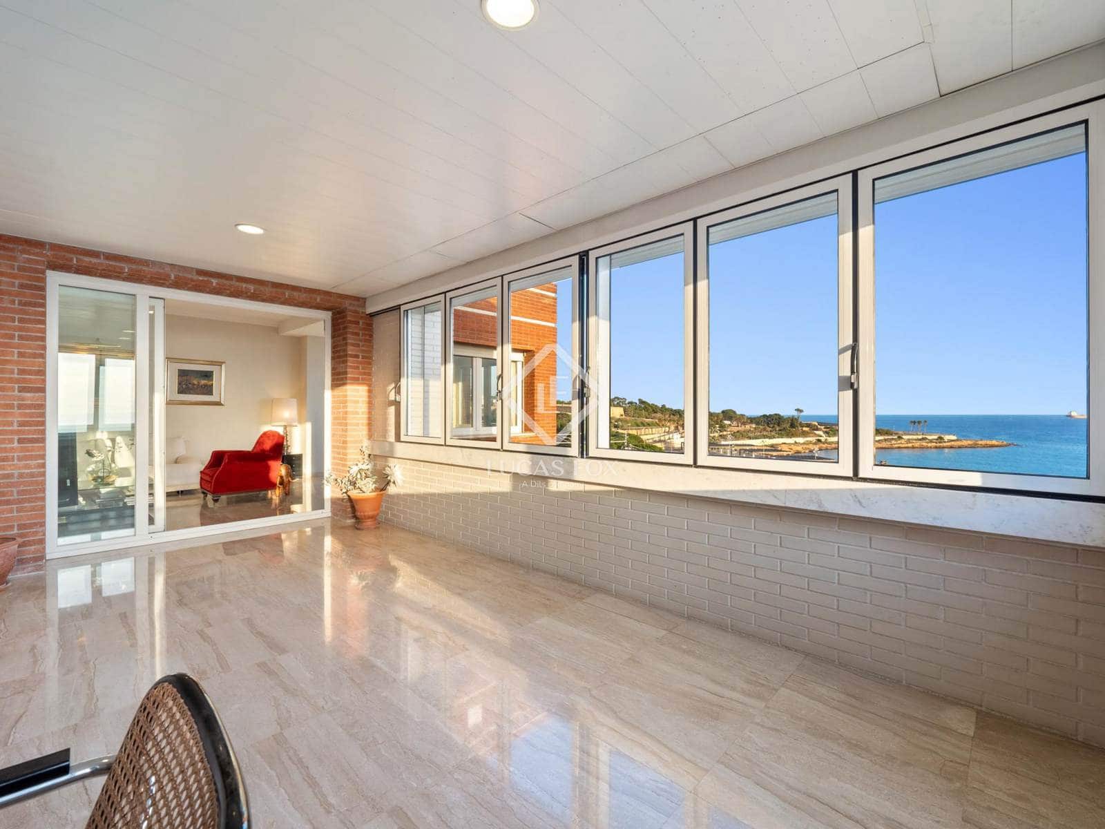 4 soveværelse Penthouse til salg i Tarragona by med swimmingpool garage - € 1.195.000 (Ref: 8678954)