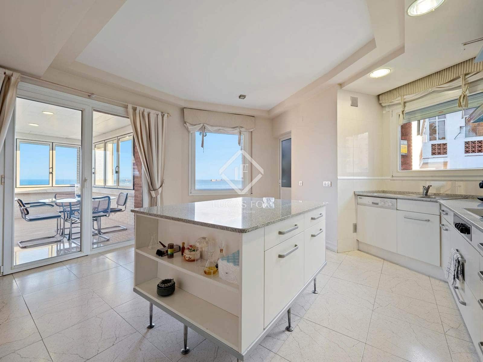 4 soveværelse Penthouse til salg i Tarragona by med swimmingpool garage - € 1.195.000 (Ref: 8678954)