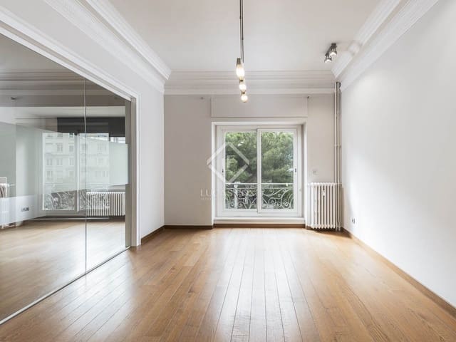 6 chambre Appartement à vendre à Barcelone ville - 2 200 000 € (Ref: 8679195)