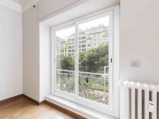 6 chambre Appartement à vendre à Barcelone ville - 2 200 000 € (Ref: 8679195)