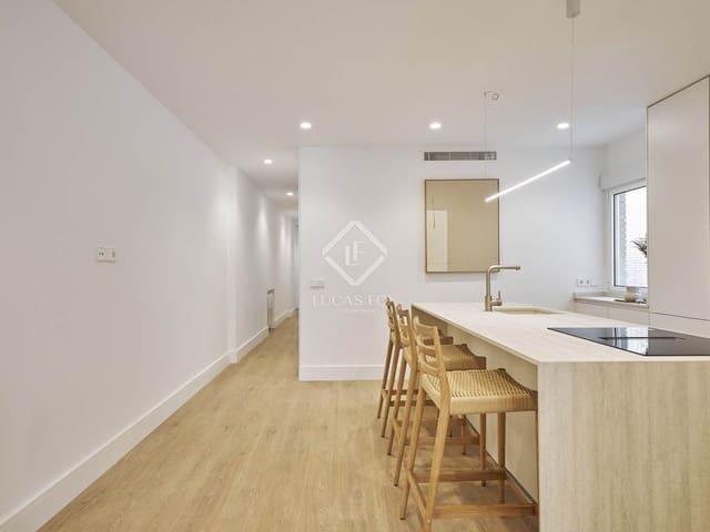 4 slaapkamer Appartement te koop in Castellana, Madrid stad met garage - € 2.890.000 (Ref: 8679202)