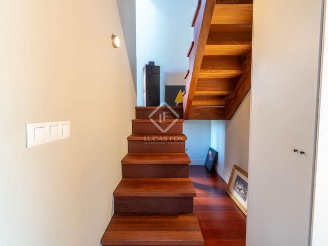 3 bedroom Villa for sale in Cangas - € 650,000 (Ref: 8681039)