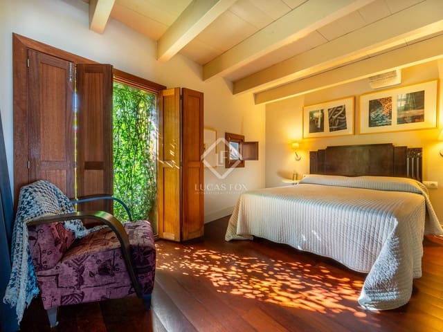 3 bedroom Villa for sale in Cangas - € 650,000 (Ref: 8681039)