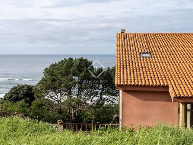 5 soveværelse Villa til salg i A Guarda med garage - € 490.000 (Ref: 8683652)