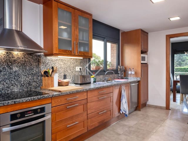 4 bedroom Villa for sale in Calonge i Sant Antoni with pool garage - € 895,000 (Ref: 8685306)