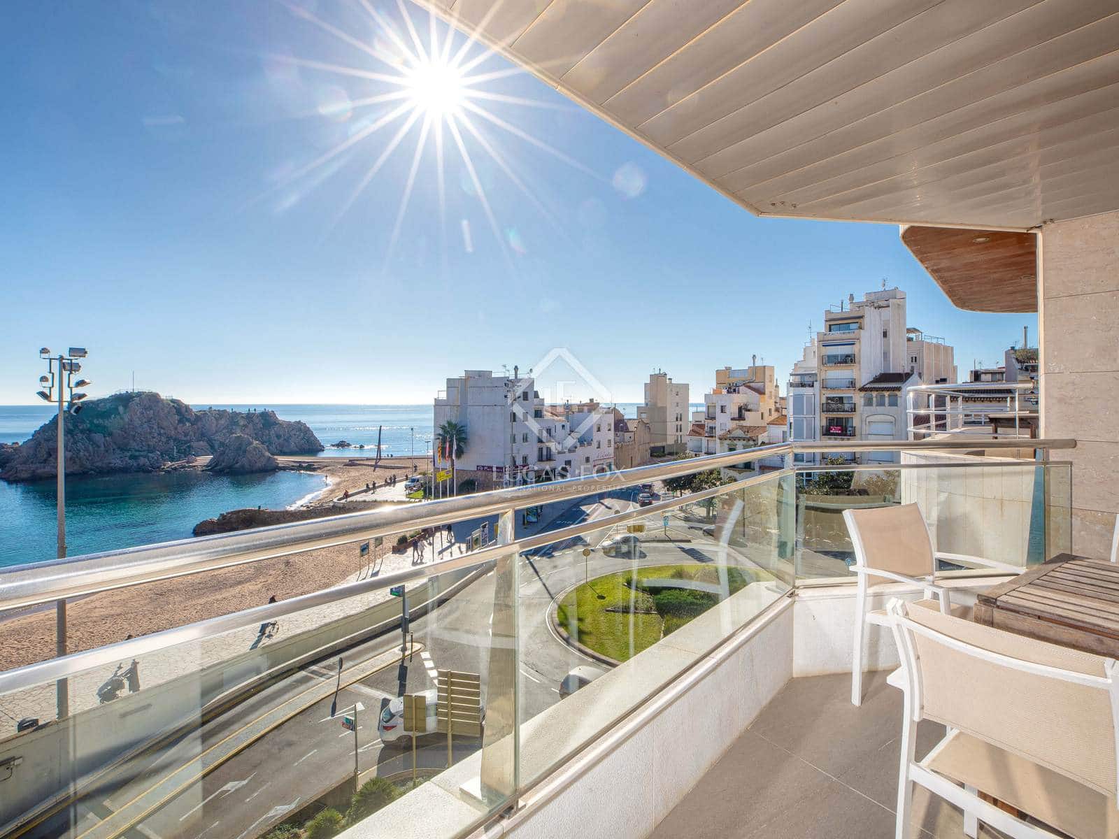 3 soveværelse Lejlighed til salg i Blanes - € 1.290.000 (Ref: 8686524)