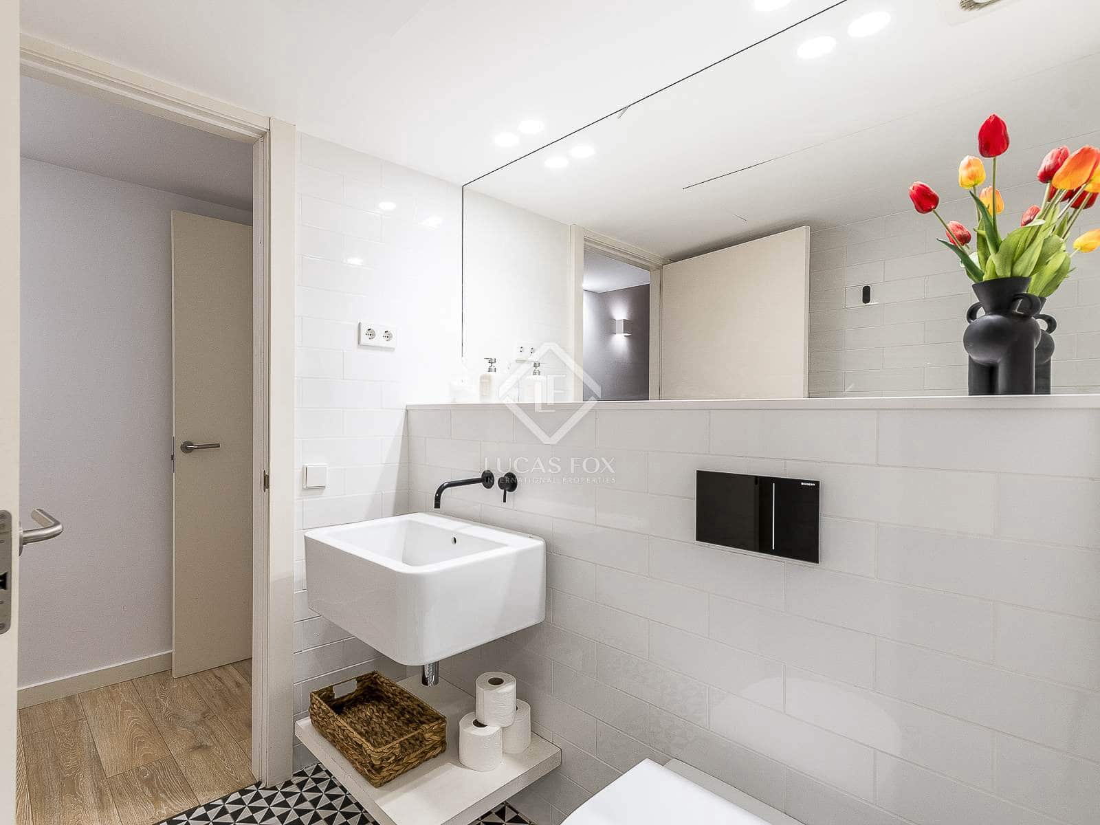 2 bedroom Apartment for sale in Barcelona city - € 485,000 (Ref: 8686525)