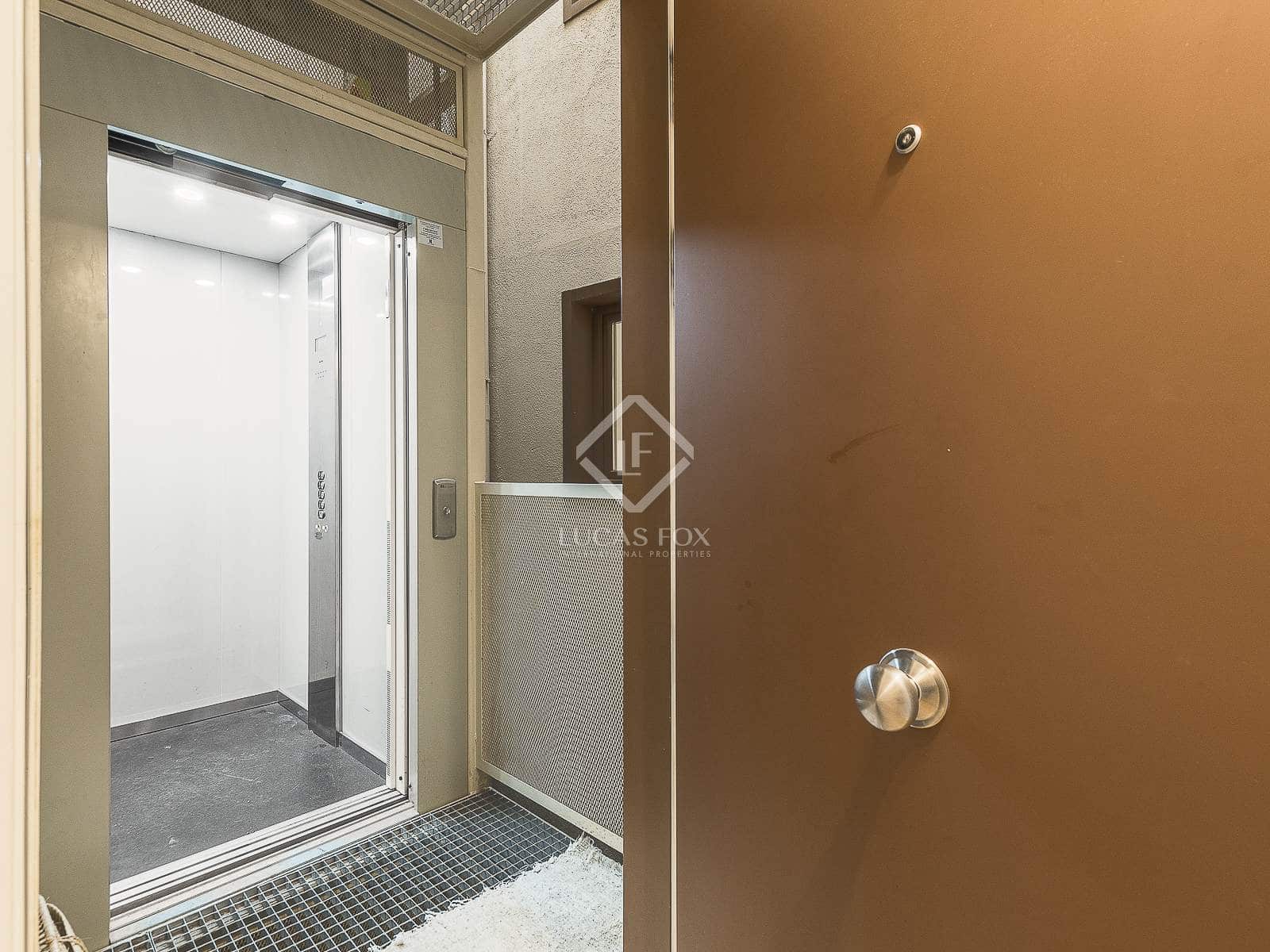 2 bedroom Apartment for sale in Barcelona city - € 485,000 (Ref: 8686525)