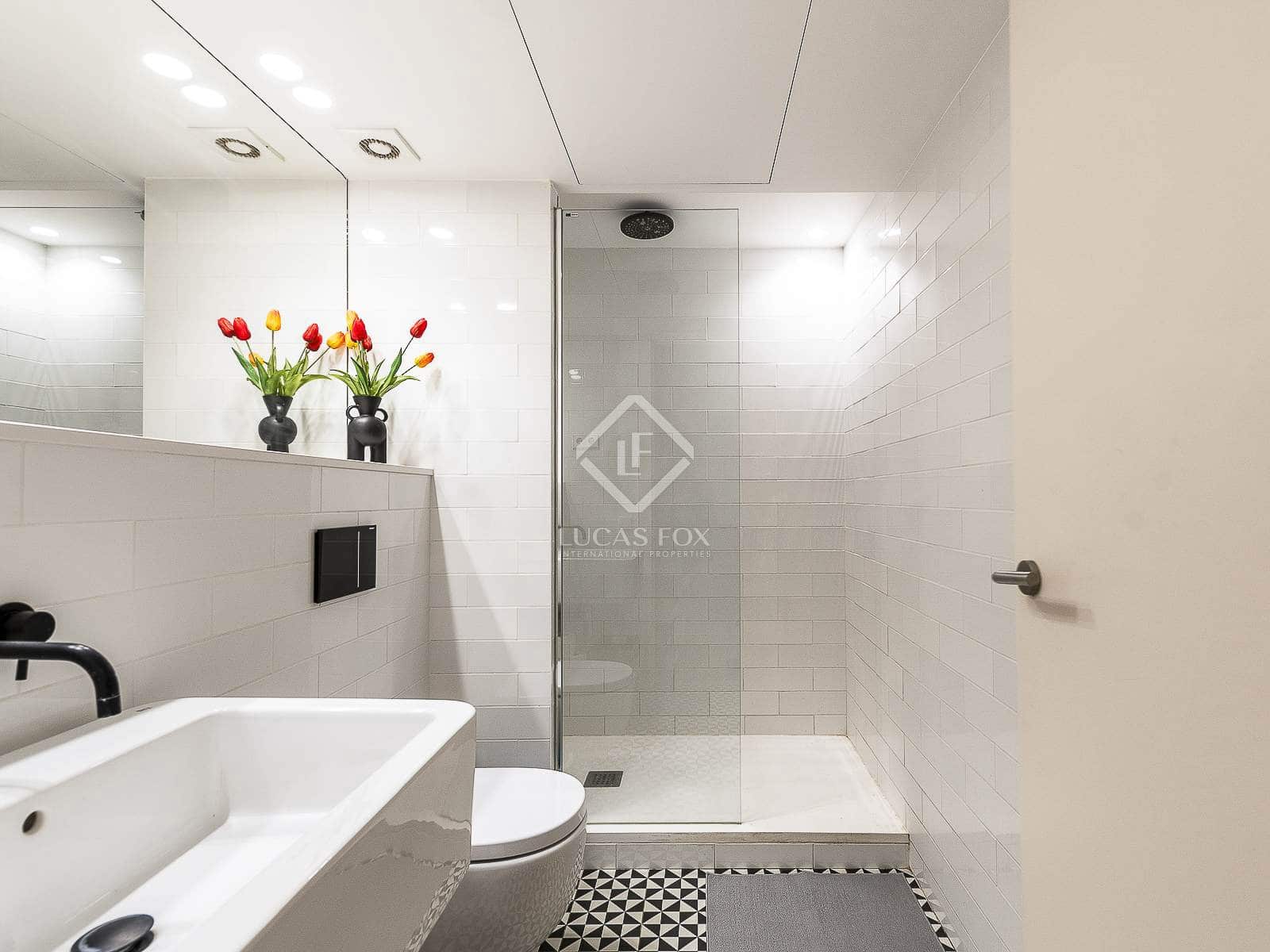 2 bedroom Apartment for sale in Barcelona city - € 485,000 (Ref: 8686525)