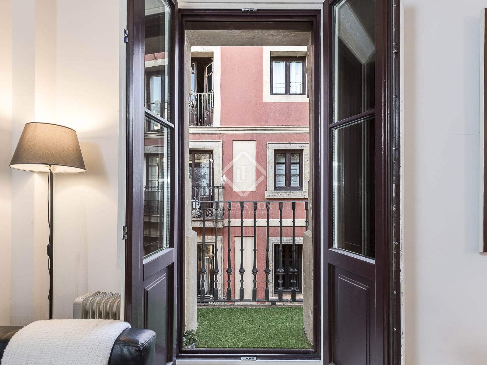 2 bedroom Apartment for sale in Barcelona city - € 485,000 (Ref: 8686525)